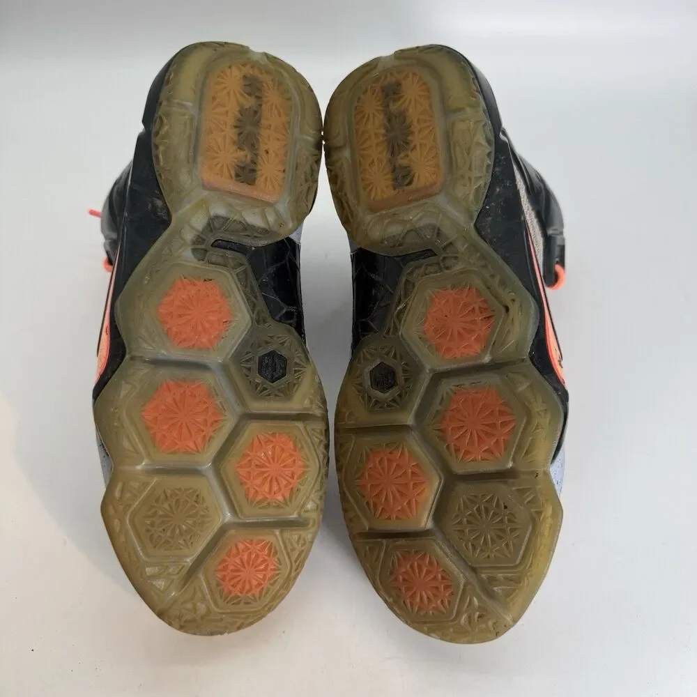 Nike Lebron XII GS Aluminum Sunset Glow 685181-488 sz 7Y Easter Athletic Sneaker